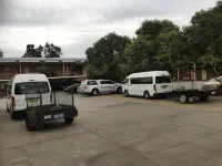 Australia Park Motel - Parkplatz