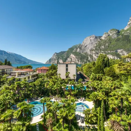 Parc Hotel Flora S
