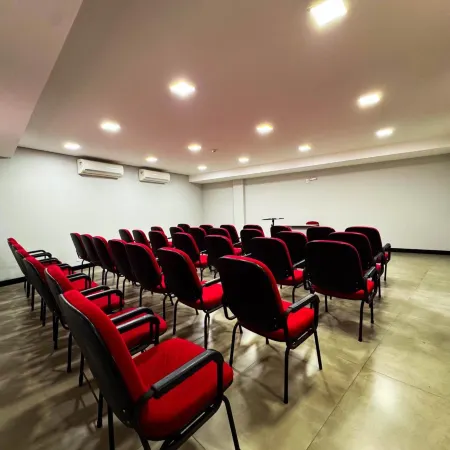Hotel Valerim Itajaí / Navegantes
