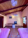 Mountain Blues Cottage Pai