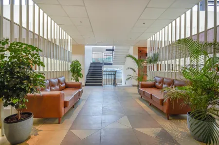 Hotel Cason International Отели в г. Манжери