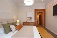 Hotel of the Philistine Okhlonin (f. Antiquarian-Hotel of the Philistine Okhlonin)