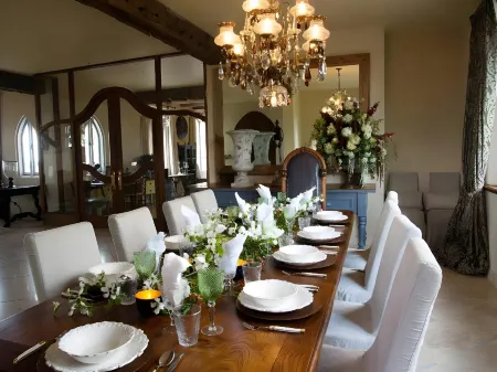 The French Country House, Tauranga