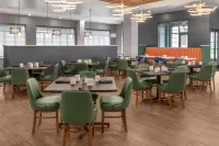 DoubleTree by Hilton Owatonna Hotels in Owatonna