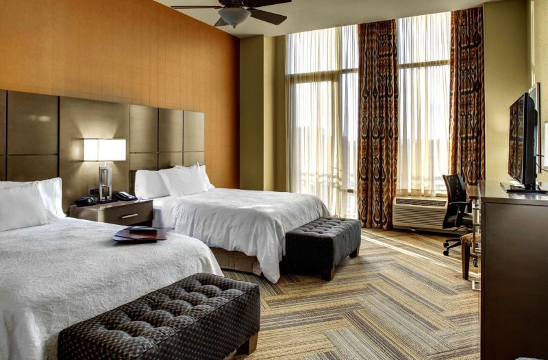 Hampton Inn & Suites Austin @ the University/Capitol