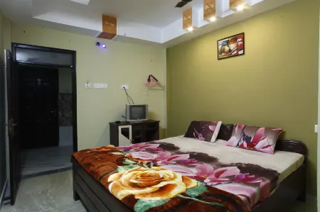 Goroomgo Prateek Residency Digha