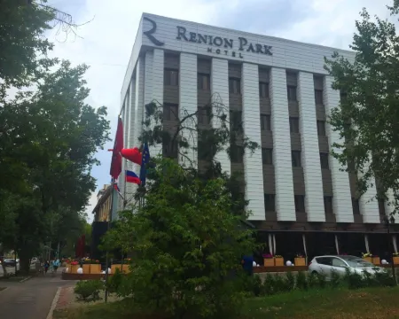 Renion Park Hotel Hoteles en Almatý