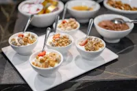 Imperial Palace Hotel - breakfast