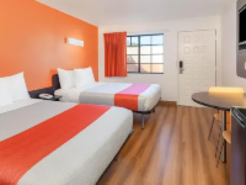 Motel 6-Carlsbad, CA Beach โรงแรมในคาร์ลสบัด