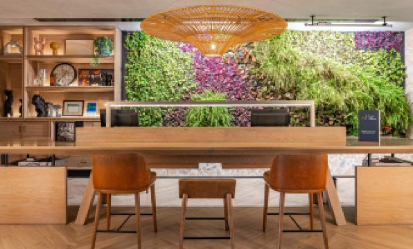 Ibis World Trade Centre