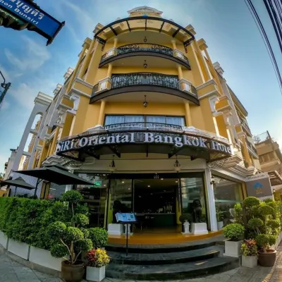 Siri Oriental Bangkok Hotel Отели рядом с достопримечательностью «Дом Чабад»