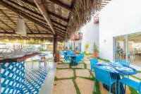 La Plage Hotel Boutique - breakfast