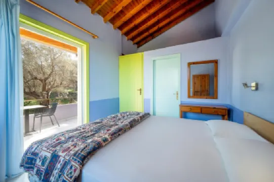 Summer House Louisa Hotels in 