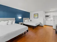 Birch Hill Suites Kansas City - Independence Hotels in Independence
