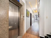 Phuong Nam Hotel Hoteles cerca de Distrito 9