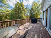 Lake 'N Pines Motel - Parkering