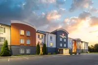 Candlewood Suites Chambersburg Hotels in Chambersburg