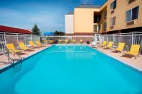 Fairfield Inn & Suites Merrillville Hotels in Crown Point