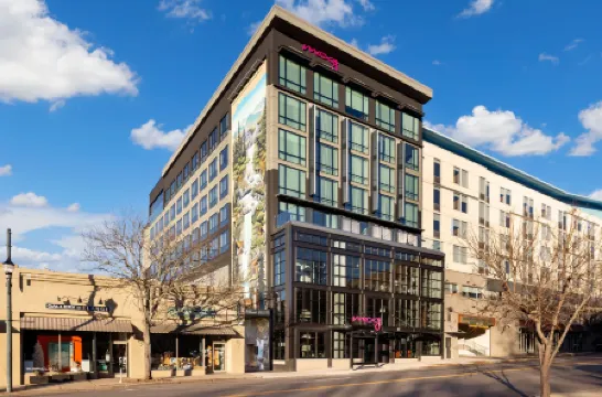 Moxy Asheville Отели рядом с достопримечательностью «Оверлук Виллидж»