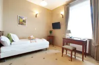 Versant Hotel & Spa
