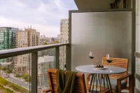 Sonder at the Liberty