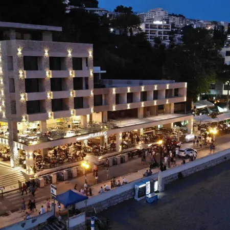Plaza Hotel&Spa