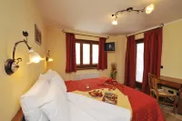 Hotel le Petit Abri فنادق في شامبولوك