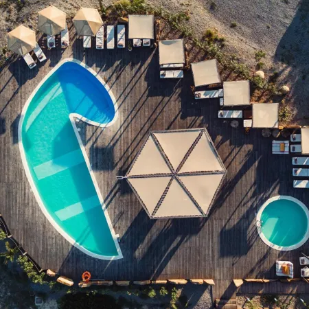 Keros Blue - Luxury in Wilderness
