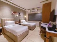 ซิปป์ โฮเทล เล โอเปรา โรงแรมใกล้สวนสาธารณะเจพี
