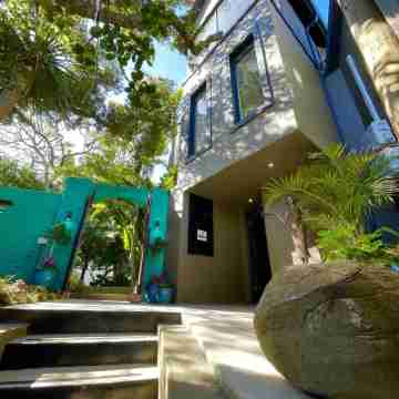 Villa Sol Hotel Exterior