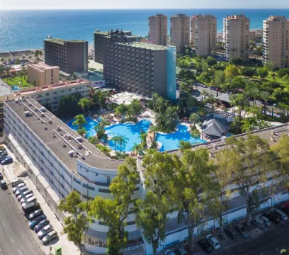 Sol Príncipe โรงแรมในทอร์เรโมลินอส