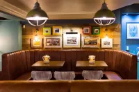 The Old Custom House - bar