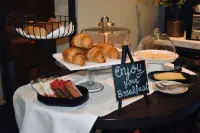 The Yard Hotel Zuidkade - breakfast