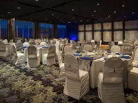 Delta Hotels Edmonton South Conference Centre Hotels near Southeast Edmonton