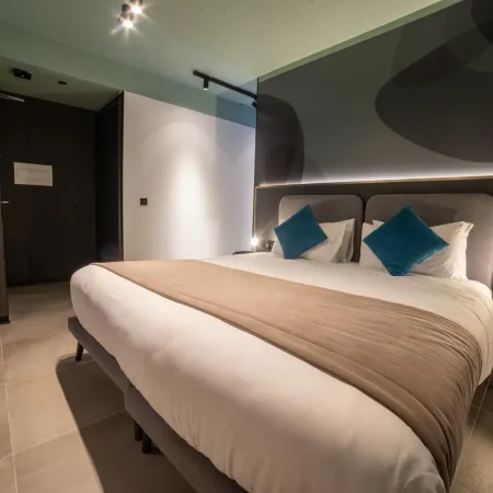 Eleven by Warren Collection Отели в г. Слима