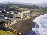 Pacifica Lighthouse Hotel Trademark Collection by Wyndham Hotels in Pacifica