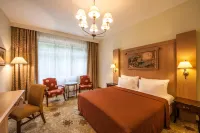 Grand Hotel Polyana - Airport Shuttle