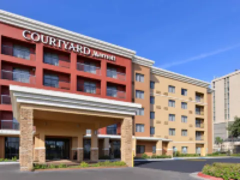 Courtyard Laredo Hotels in Laredo