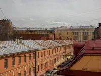 Yellow Hotel Các khách sạn gần Cung điện Vorontsov