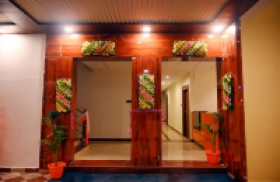 Sri Ram Janki Palace