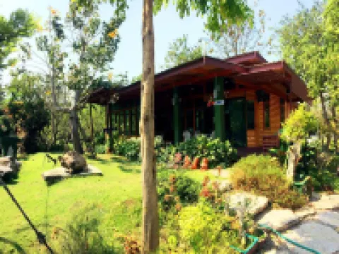 Nung Ni Bang Khon Thi Resort Hotels in Bang Khonthi