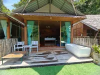 Tayan Resort River Kwai فنادق في Dan Makham Tia