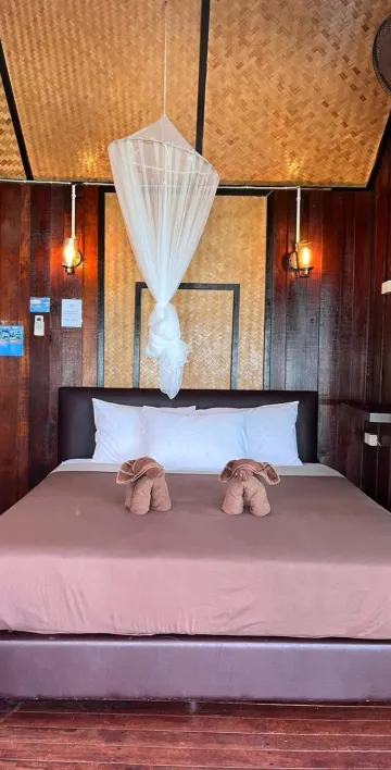 ดีลักซ์ค็อทเทจพร้อมวิวทะเล