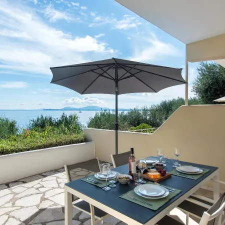 Krouzeri Beach Apartments