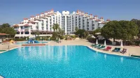 GREEN MAX HOTEL - Pools
