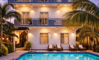 Blue Diamond Resort