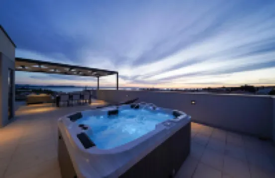 阿德里亞概念精品公寓