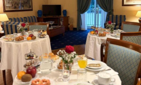 Massimo Plaza Hotel - Housity