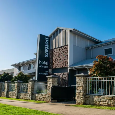 Potters Toowoomba Hotel