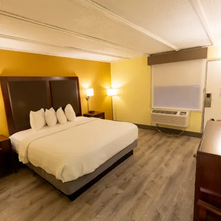 Kings House Motor Hotel